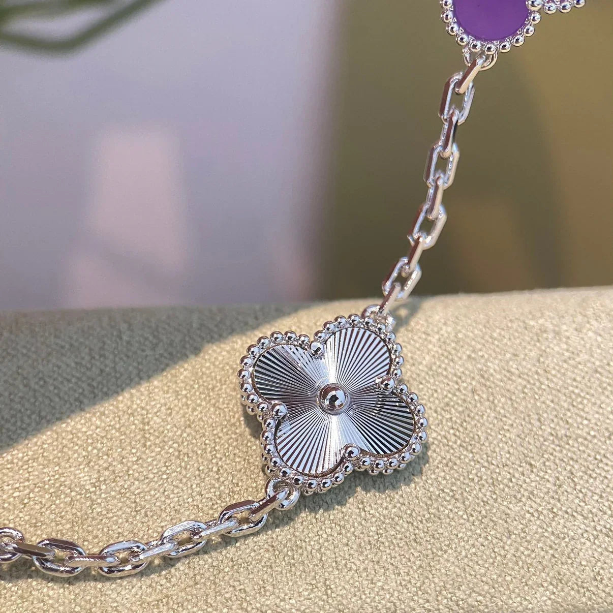 [Imperial]Nueva COLECCIÓN DE BRAZALETE TREBOL 5 MOTIVOS VIOLETA
