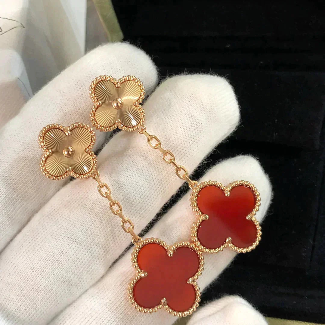 ¡®Imperial¡¯CLOVER 2 MOTIF  LASER CARNELIAN EARRINGS