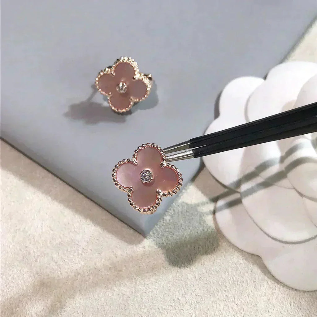 ¡®Imperial¡¯CLOVER MEDIUM 1 MOTIFS  PINK MOP DIAMOND EARRINGS
