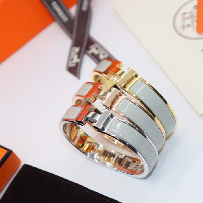 ¡®Imperial¡¯H LIGHT BLUE BRACELET