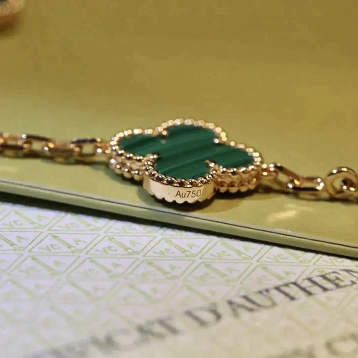 ¡®Imperial¡¯CLOVER 5 MOTIFS MALACHITE BRACELET