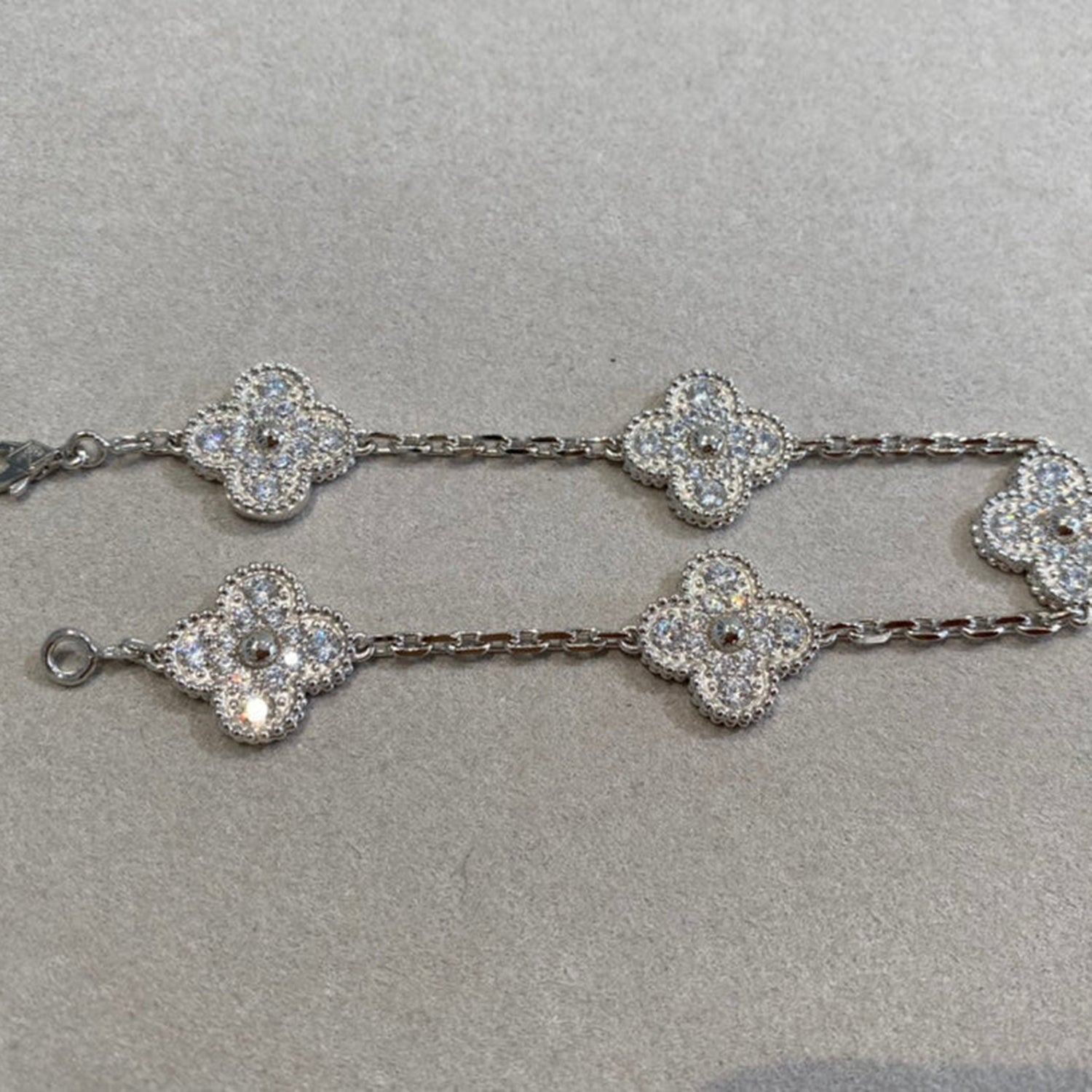 [Imperial] Nueva COLECCIÓN DE BRAZALETE TREBOL 5 MOTIVOS CON DIAMANTES COMPLETOS