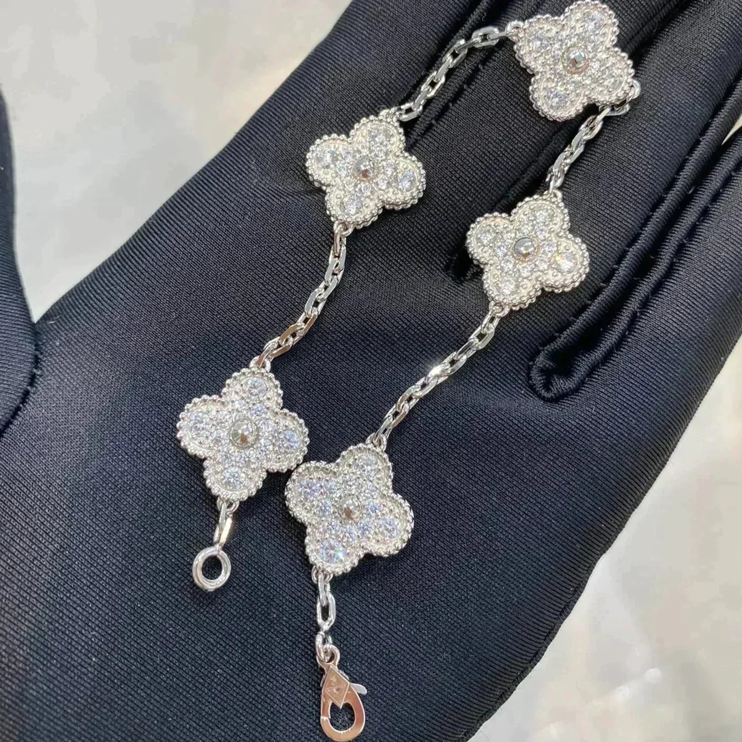 [Imperial] Nueva COLECCIÓN DE BRAZALETE TREBOL 5 MOTIVOS CON DIAMANTES COMPLETOS