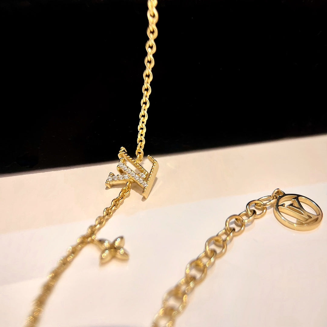 ¡®Imperial¡¯LOGO STAR MOTIF GOLD BRACELET