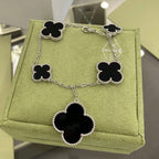 ¡®Imperial¡¯CLOVER 5 MOTIFS SIVLER ONYX BRACELET