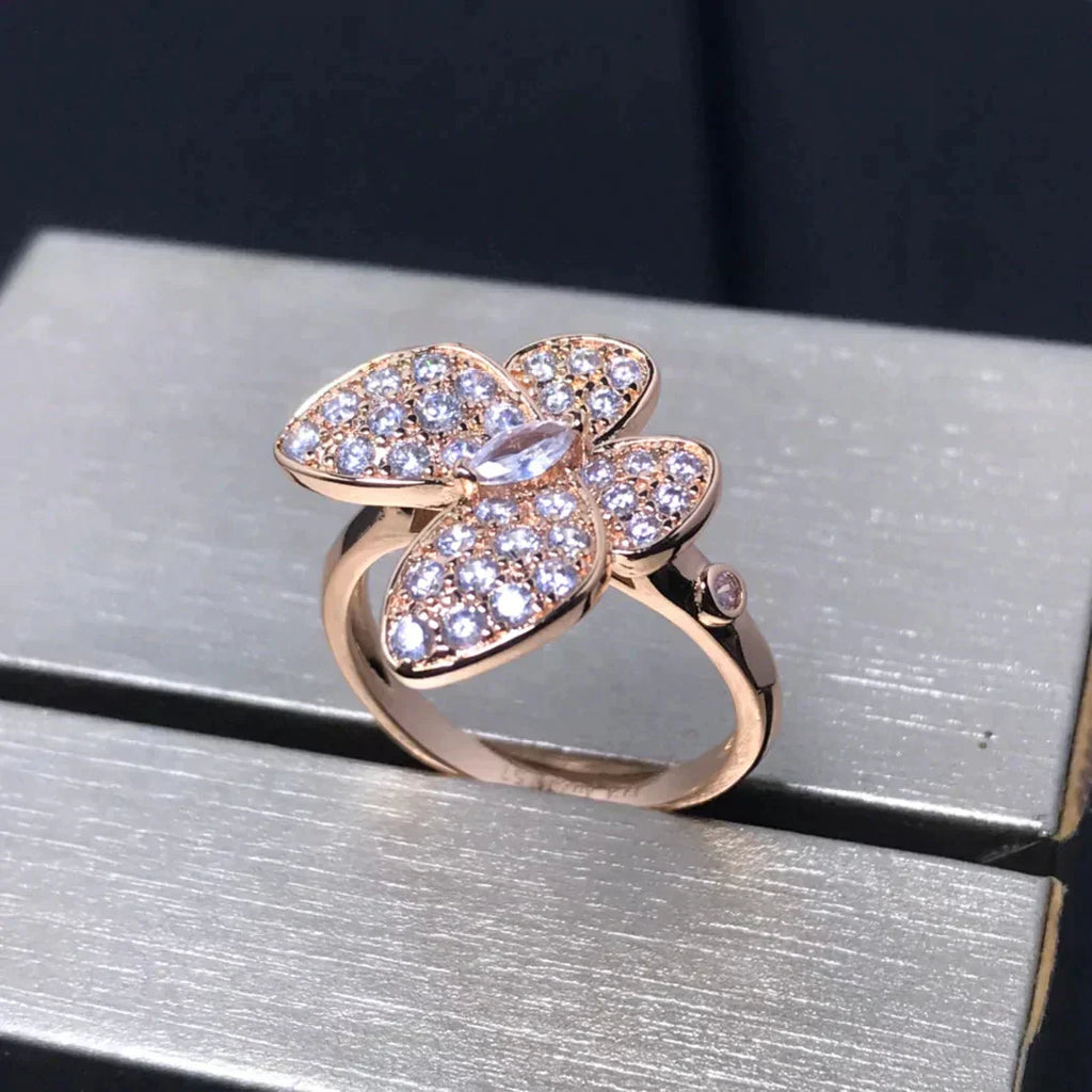¡®Imperial¡¯BUTTERFLY PINK GOLD DIAMOND RING