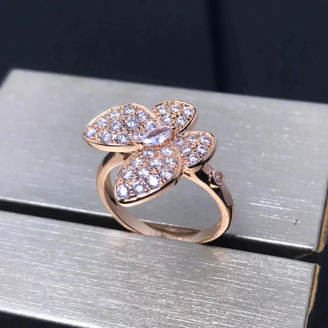 ¡®Imperial¡¯BUTTERFLY PINK GOLD DIAMOND RING