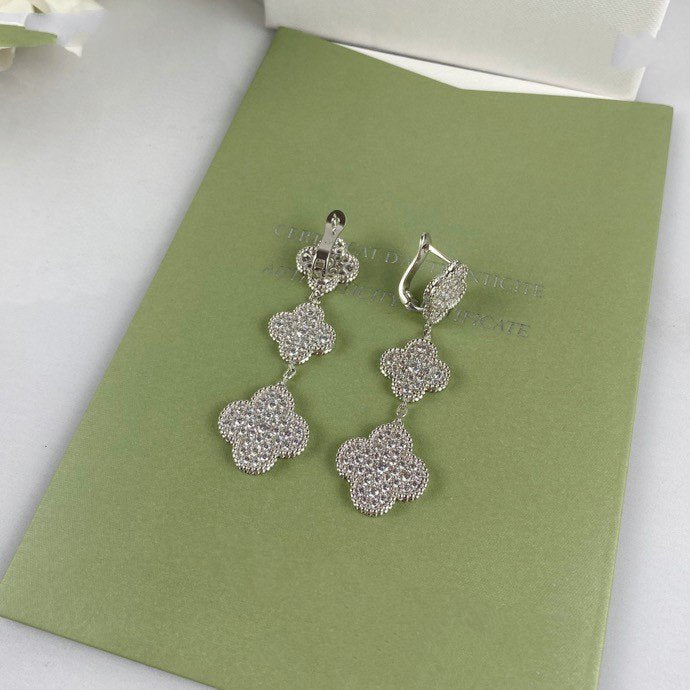 ¡®Imperial¡¯CLOVER 3 MOTIF DIAMOND SILVER DROP EARRINGS