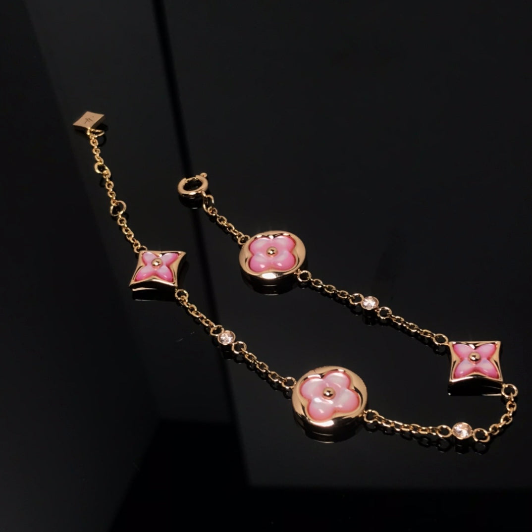¡®Imperial¡¯STAR AND SUN 4 MOTIF PINK MOP PINK GOLD BRACELET