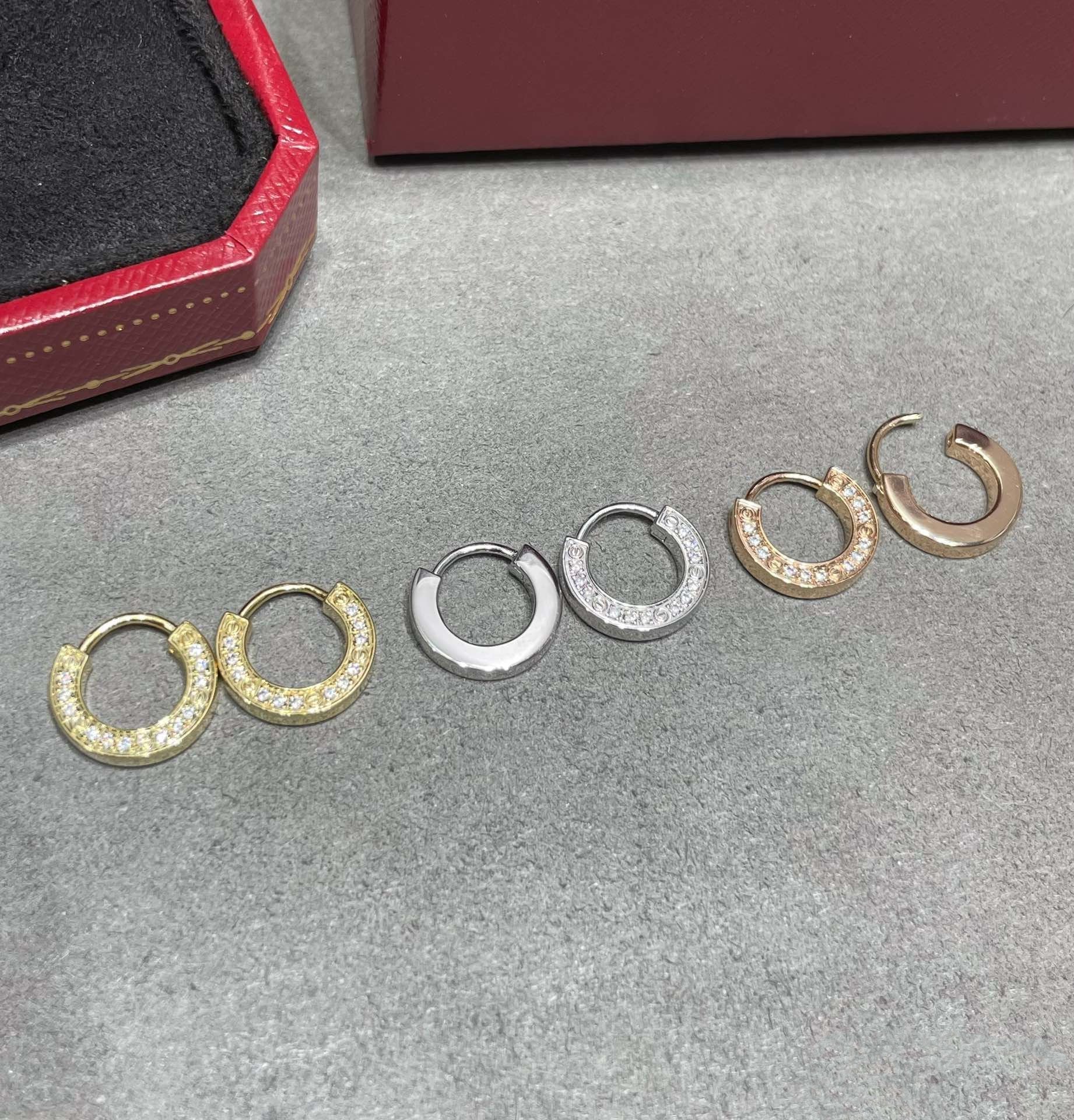 ¡®Imperial¡¯LOVE DIAMOND EARRINGS