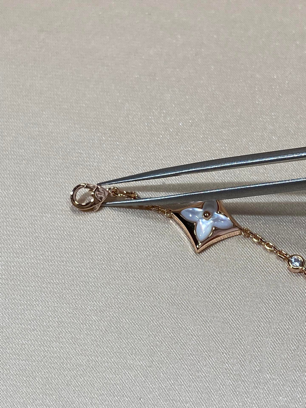 ¡®Imperial¡¯STAR 4 MOTIF MOP DIAMOND PINK GOLD BRACELET