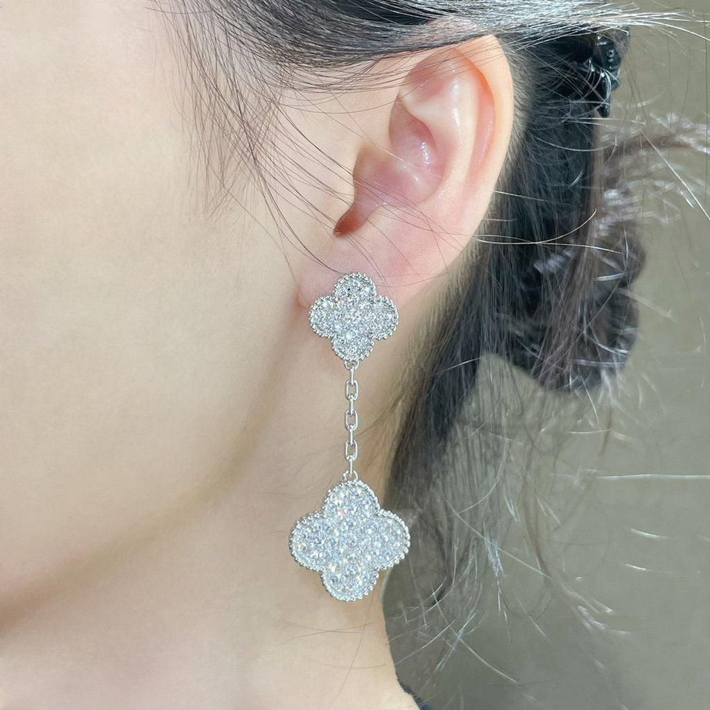 ¡®Imperial¡¯CLOVER 2 MOTIFS DIAMOND PAVED SILVER EARRINGS
