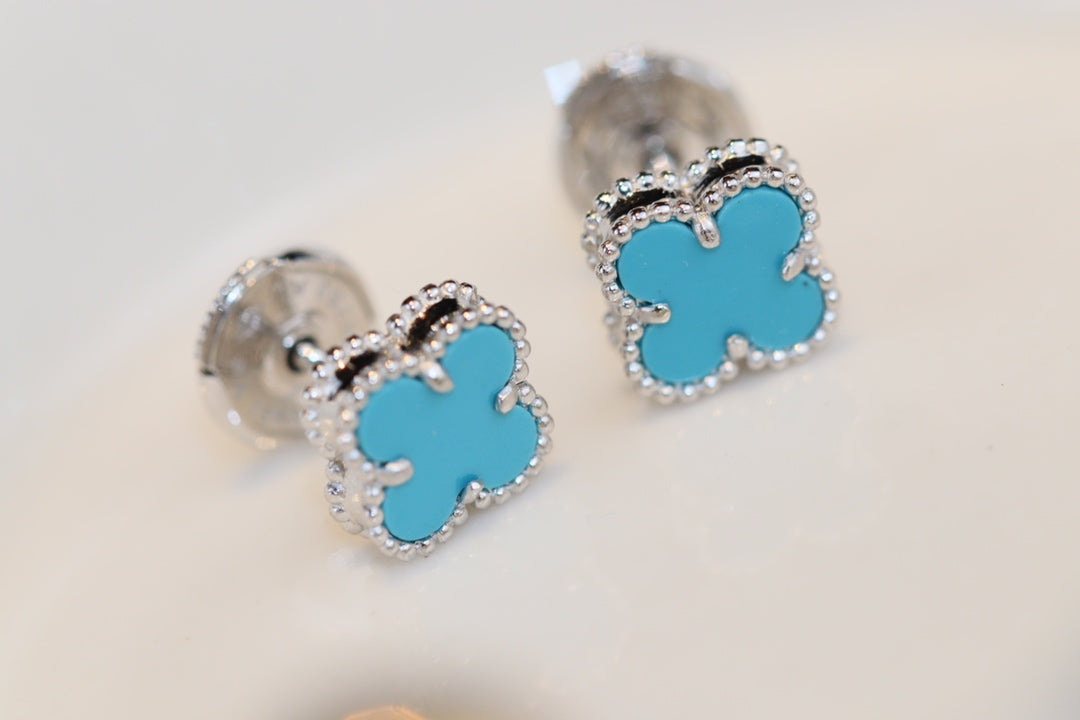 ¡®Imperial¡¯CLOVER MINI TURQUOISE SILVER STUD EARRINGS