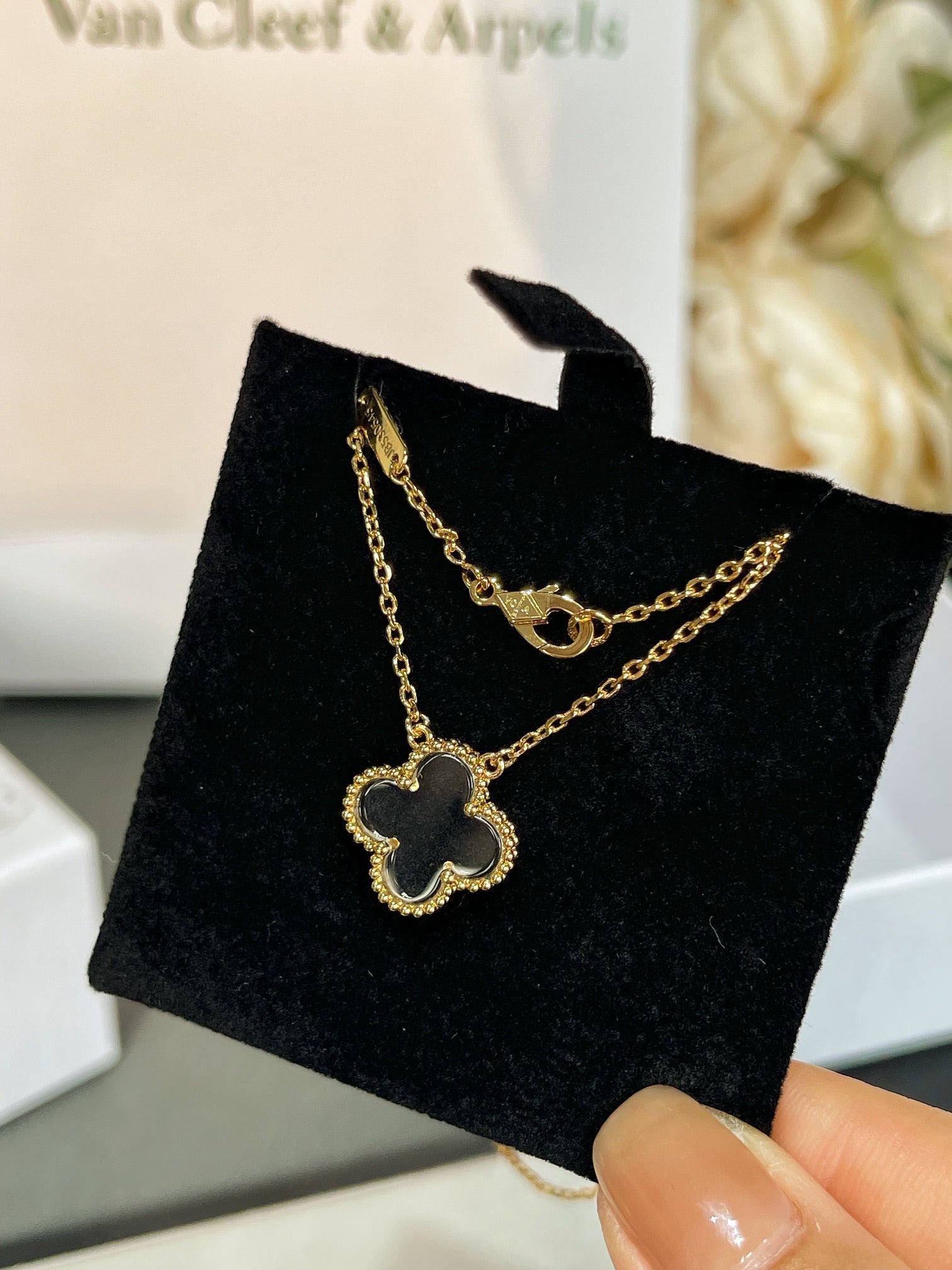 ¡®Imperial¡¯CLOVER ROCK CRYSTAL ROSE GOLD NECKLACE