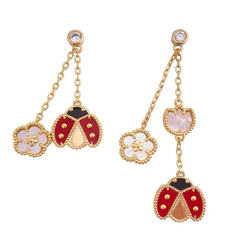 ¡®Imperial¡¯LUCKY LADYBUG WHITE MOP EARRINGS