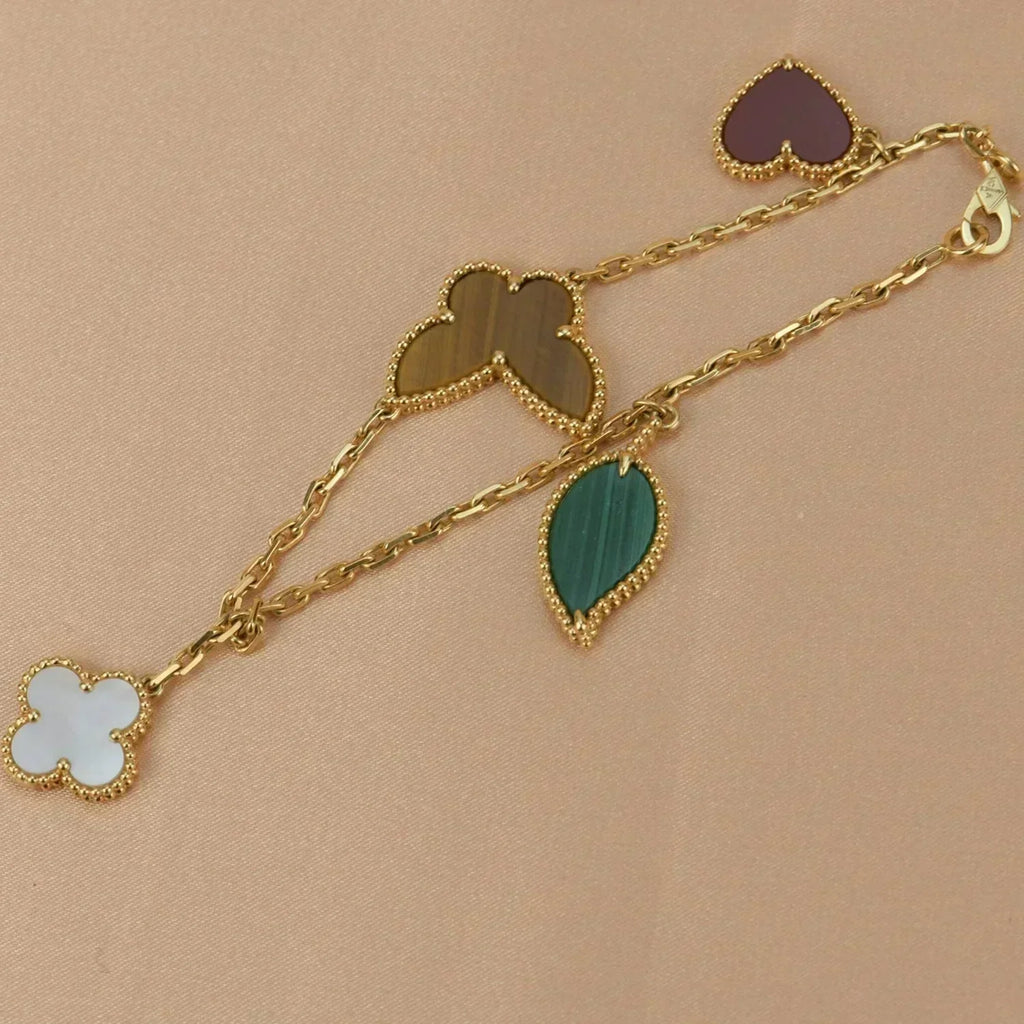 ¡®Imperial¡¯LUCKY SPRING 5 MOTIF GOLD BRACELET