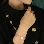 [Imperial]Nueva COLECCIÓN DE BRAZALETE TREBOL 5 MOTIVOS MADRE PERLA BLANCA