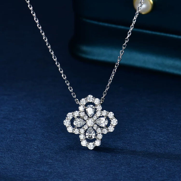 ¡®Imperial¡¯LOOP NECKLACE FULL MOTIF DIAMOND 16MM MULTIPLE COLORS