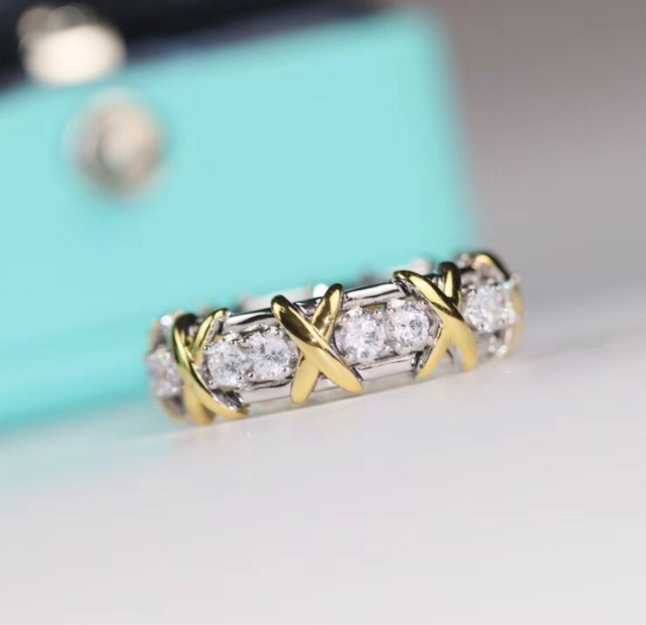 [¡®Imperial¡¯]Classic Gold Diamond Ring