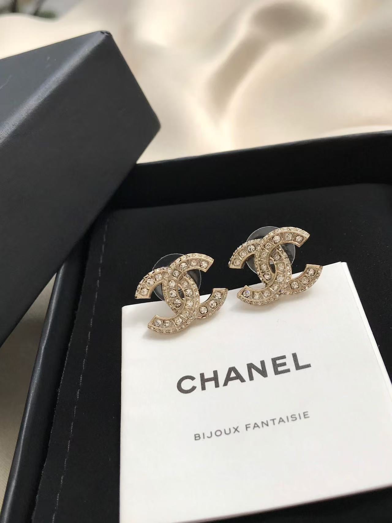 [Imperial] CHAN.-EL Earrings