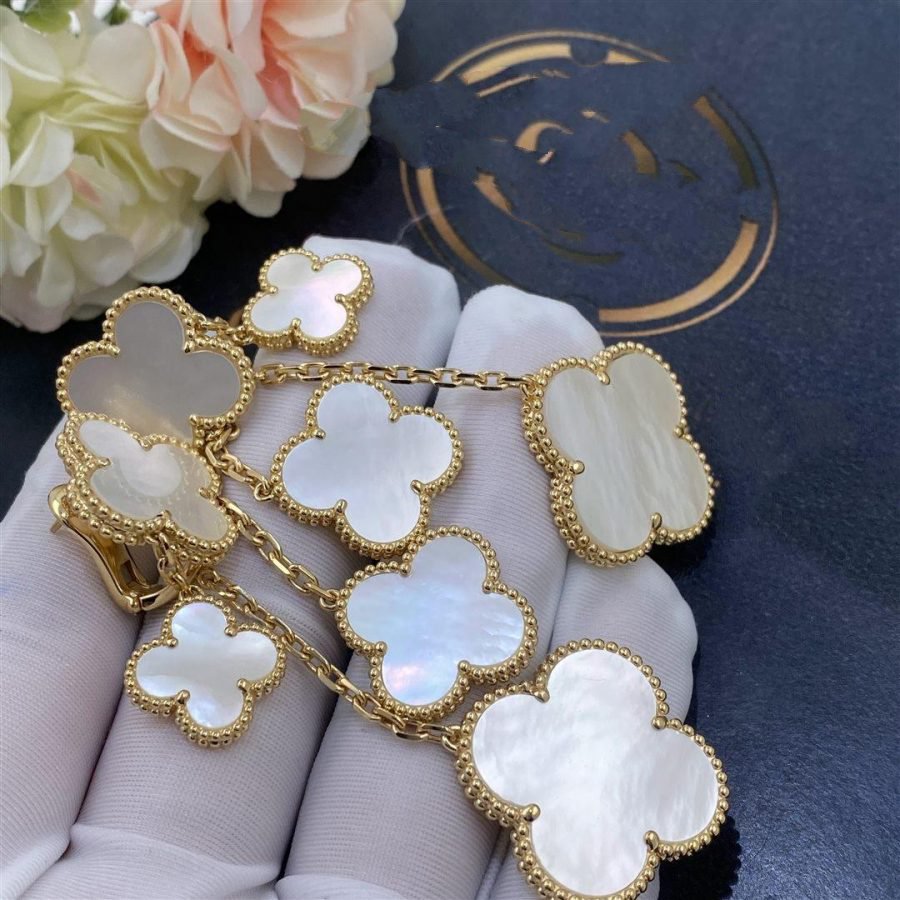 ¡®Imperial¡¯CLOVER EARRINGS WHITE MOP 4 MOTIFS GOLD