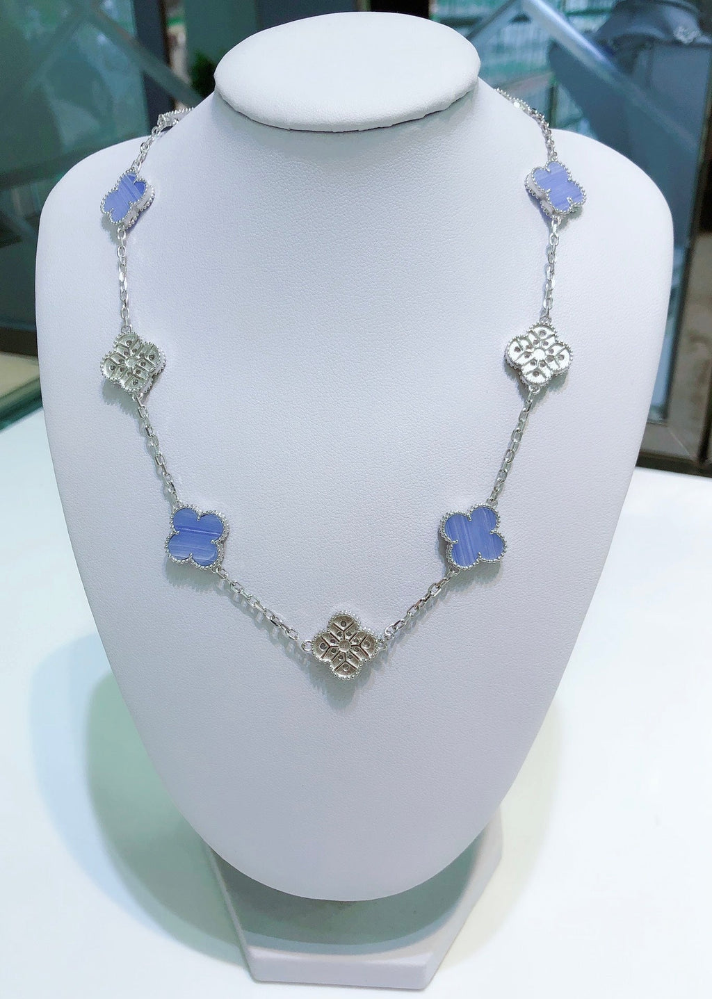 ¡®Imperial¡¯CLOVER 10 MOTIFS CHALCEDONY DIAMONDS SILVER NECKLACE