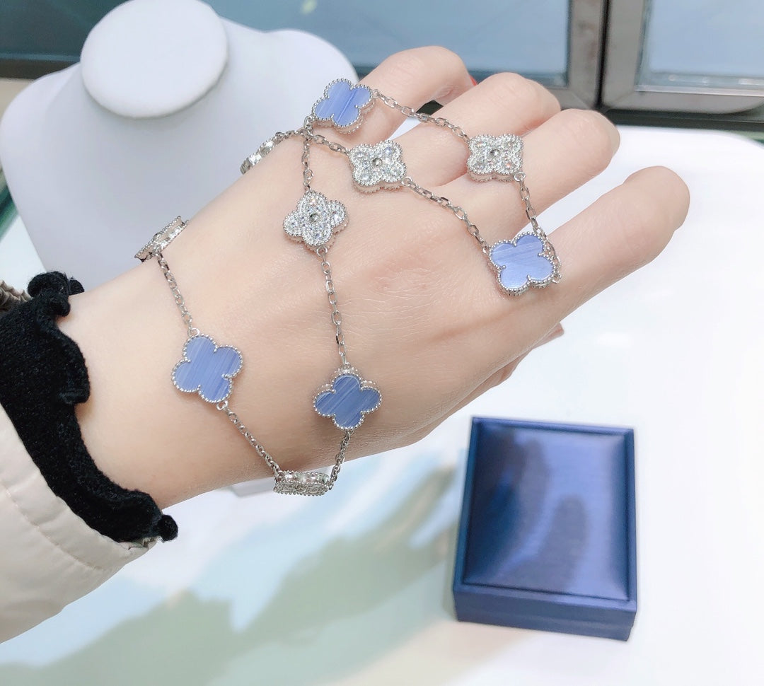 ¡®Imperial¡¯CLOVER 10 MOTIFS CHALCEDONY DIAMONDS SILVER NECKLACE